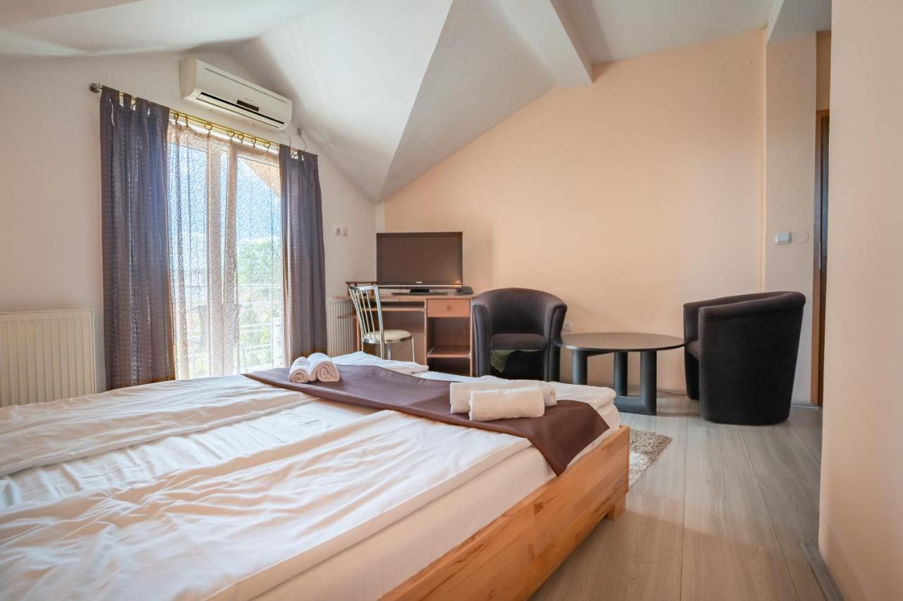 Garni Hotel Mali Predah Knjazevac Exteriör bild